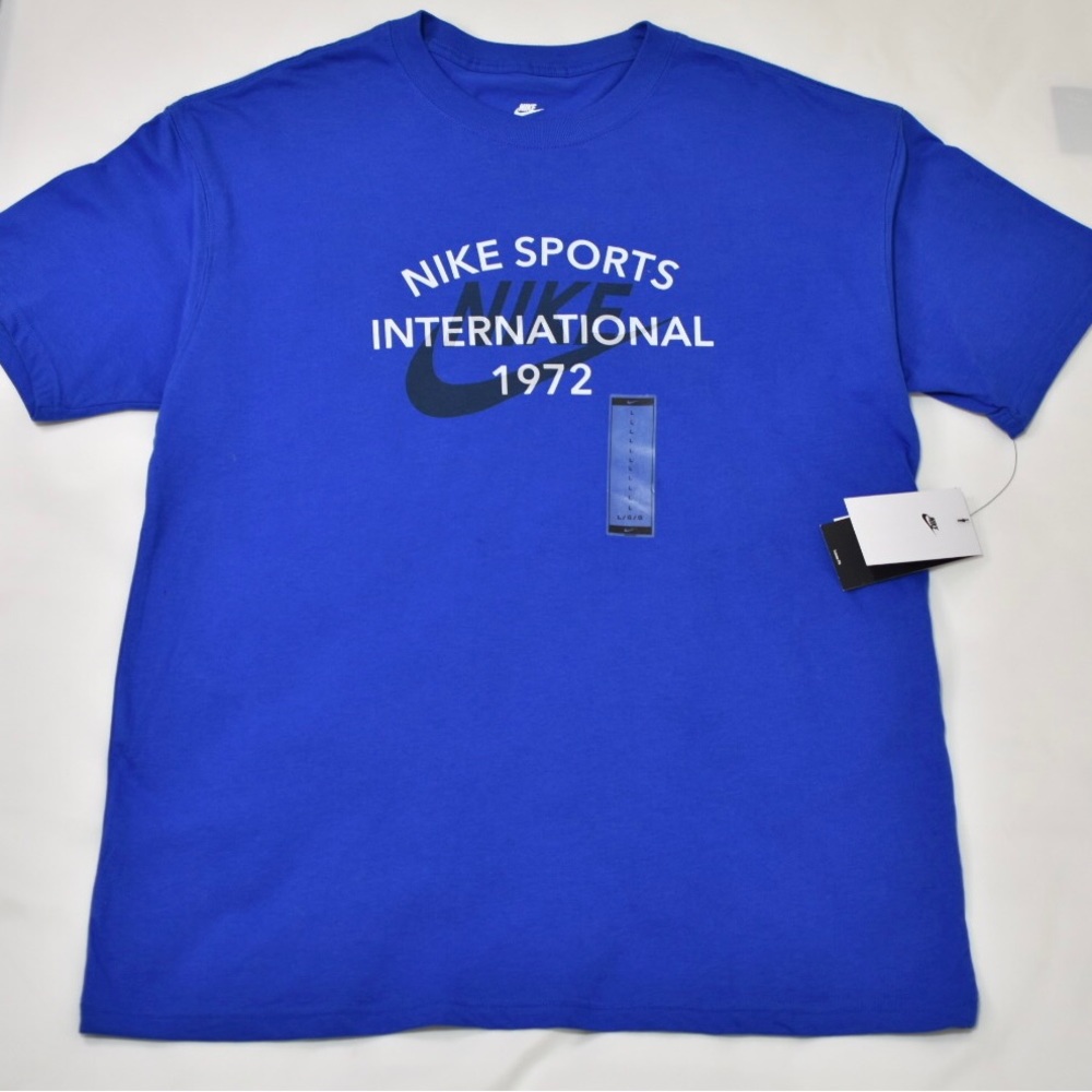 Nike tee!!